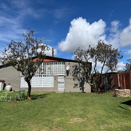 Green Thumb Farm Stay Эрмело Экстерьер фото